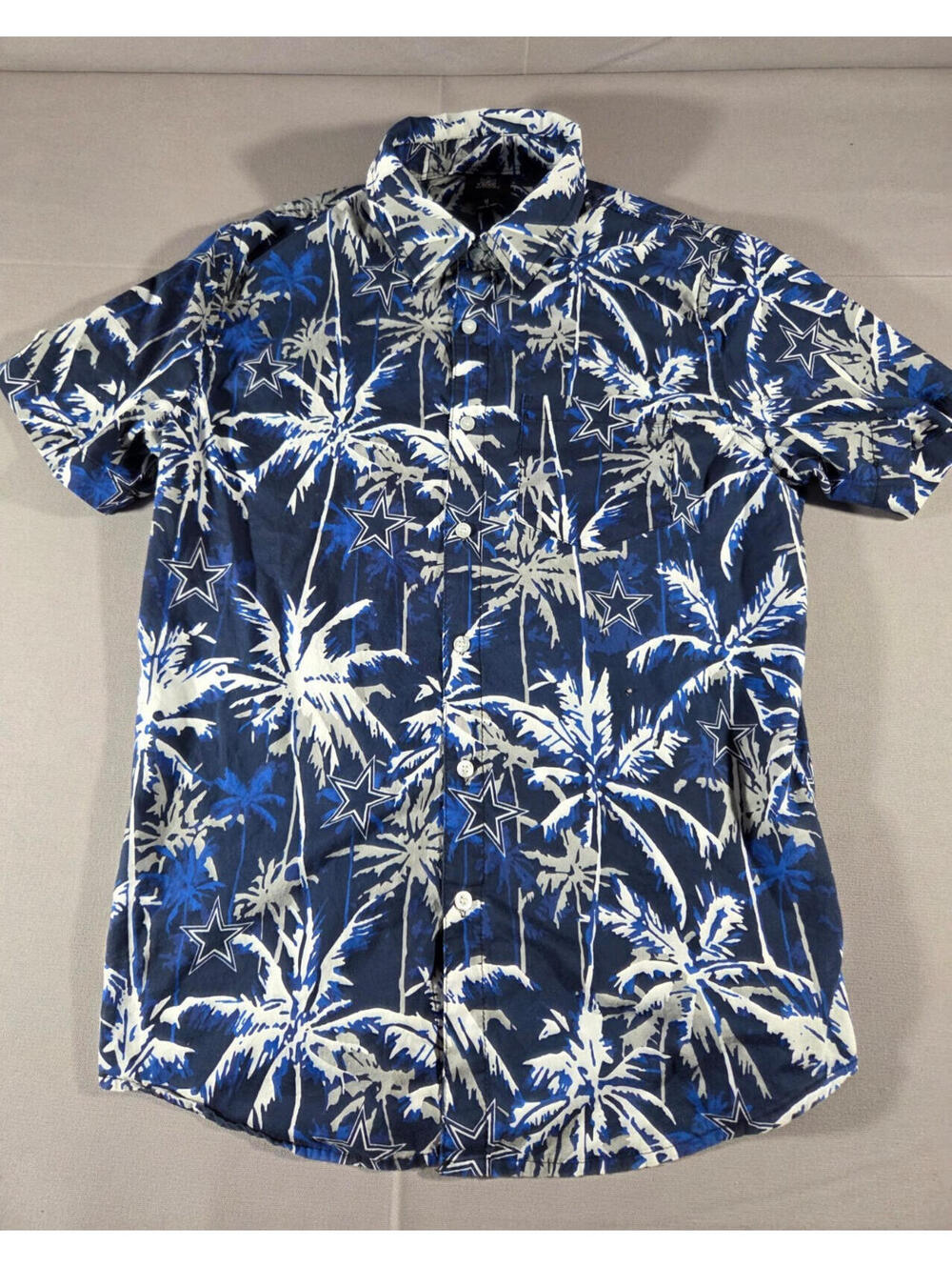 Dallas Cowboys NFL Team Apparel Hawaiian Shirt Mens M Blue Palm Trees